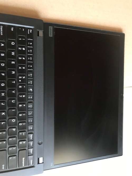 11 TH GEN LENOVO THINKPAD T14*14`*CORE I7-1165G7*2.80GHZ*16 GB RAM*512 GB SS*WINDOWS 11 PRO 64-BIT